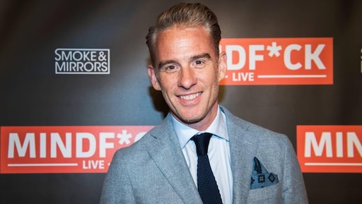 Art Rooijakkers gaat over de vloer bij deze sterren