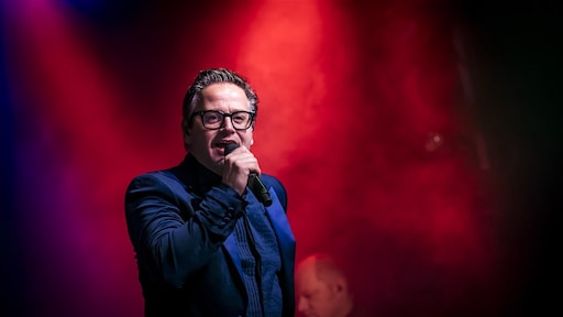 Guus Meeuwis begint aan veertiende Groots