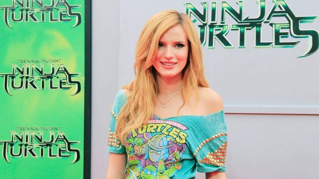 Actrice Bella Thorne is hacker voor en plaatst eigen naaktfoto's