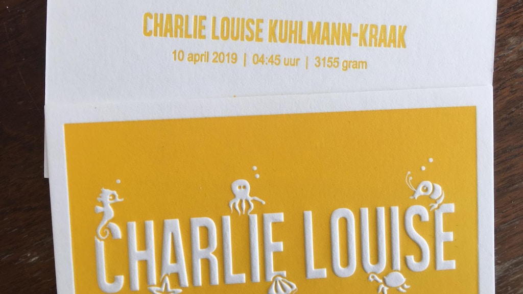 Op het geboortekaartje heeft Laura als statement twee achternamen gezet