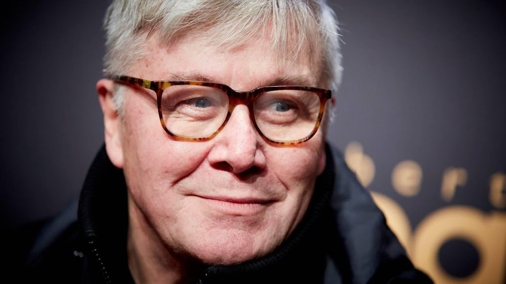 Barrie Stevens houdt van mannen met een stevige kont