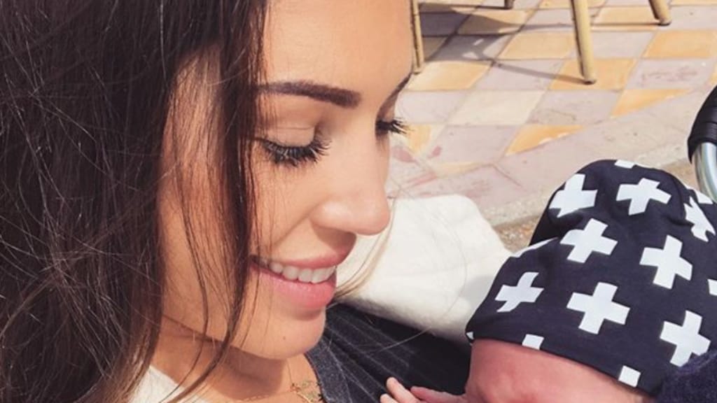 Yolanthe deelt eerste foto met neefje