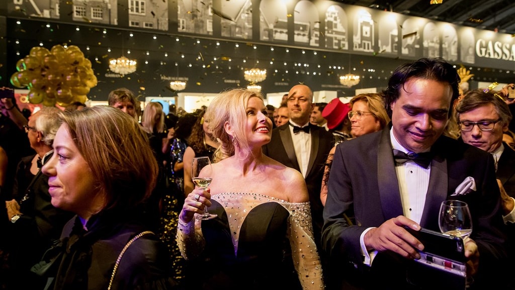 'Miljonairs drinken meer, sporten vaker en zijn vaker getrouwd'