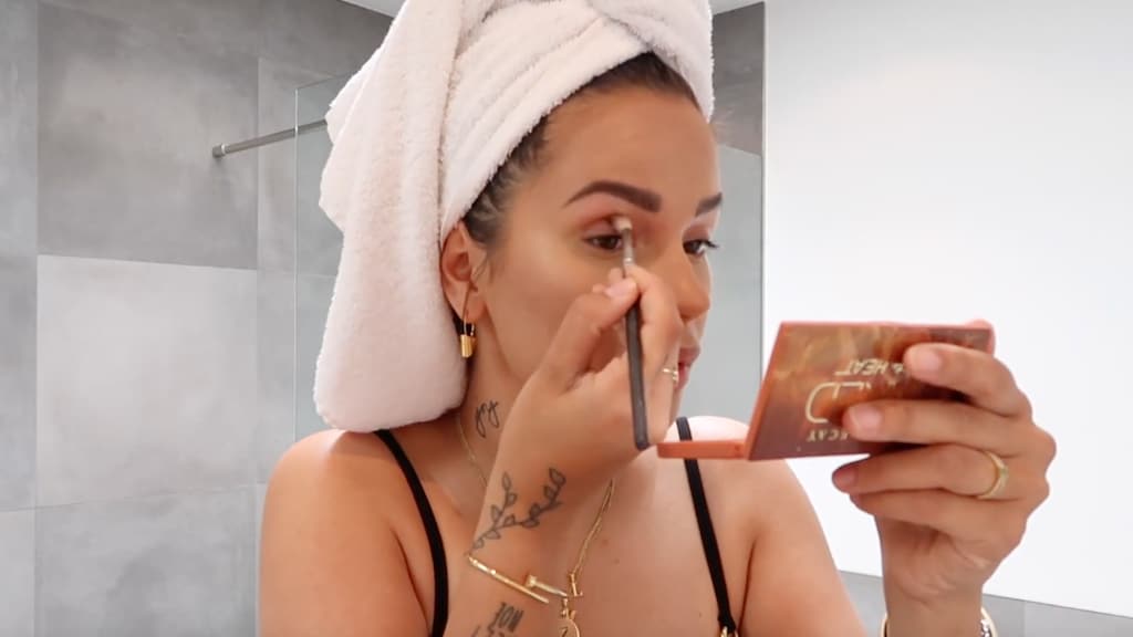 Monica Geuze deelt make-uproutine