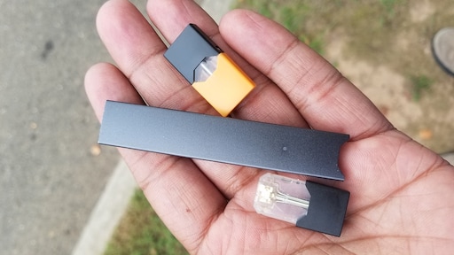 RIVM waarschuwt voor illegale e-sigaret: 'Als we nu niets doen, gaat het mis'