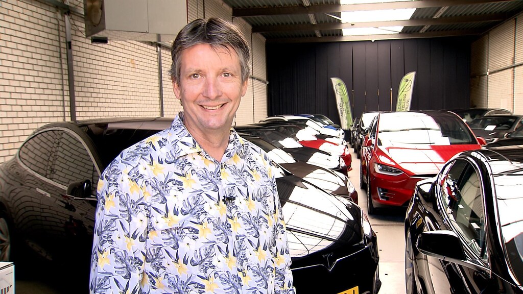 Duivenvoorden verkoopt vanuit Almere zo goed als nieuwe auto's voor de zakelijke markt.