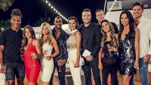 Love Island-deelnemers blikken terug op liefdesavontuur