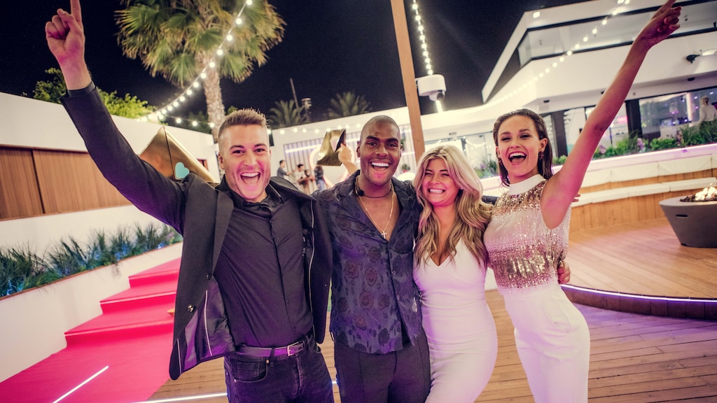 Nagenieten: De lovestory van Love Island-Denzel en Aleksandra