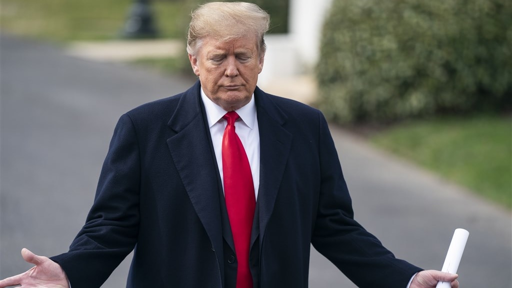 Trump komt met nieuwe heffingen tegen China, Wall Street kleurt rood