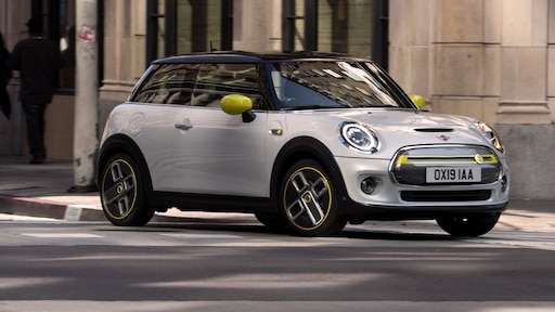 'Kosten elektrische auto gelijk met diesel en benzine'