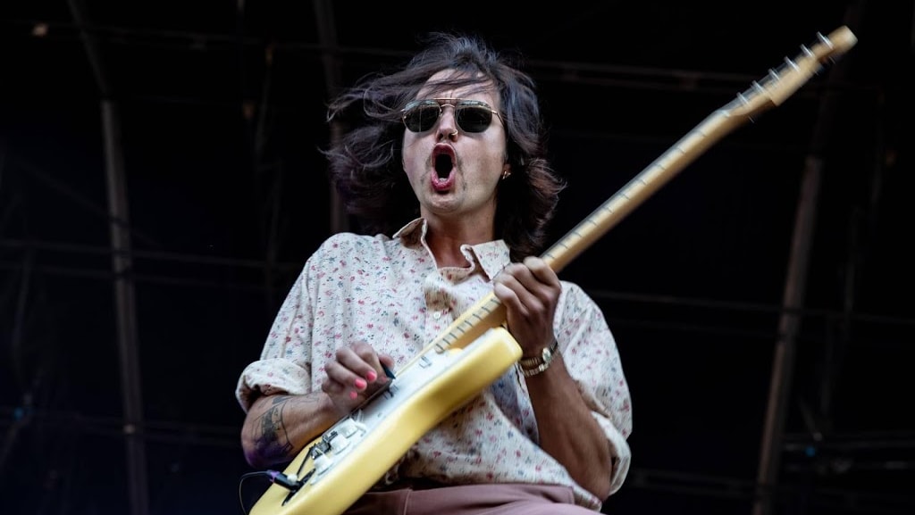 Jett Rebel kondigt theatertour aan