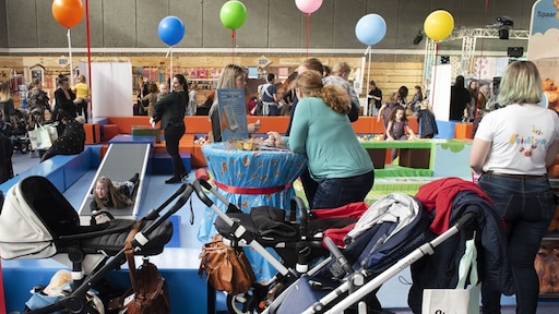 'Historische doorbraak': rechten draagmoeders en wensouders voortaan direct vastgelegd