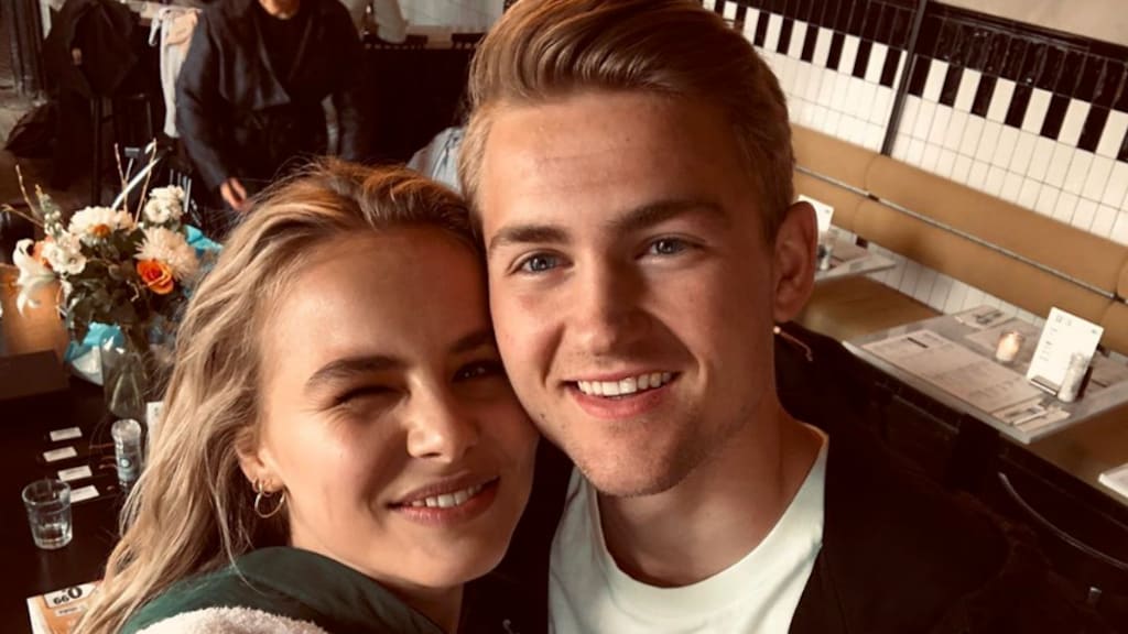 Te lief: Matthijs de Ligt en vriendin doen relatietest