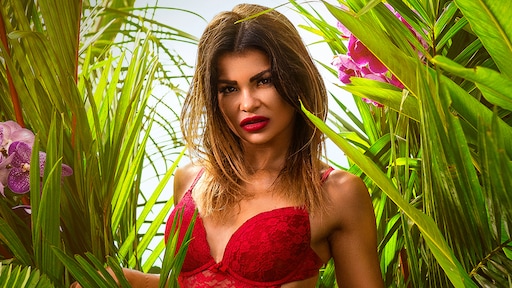 Temptation Island VIPS-verleidster woedend om exit