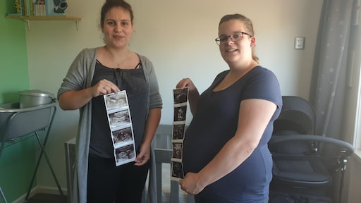 Is zwangerschap besmettelijk? 'We krijgen allebei een jongen'