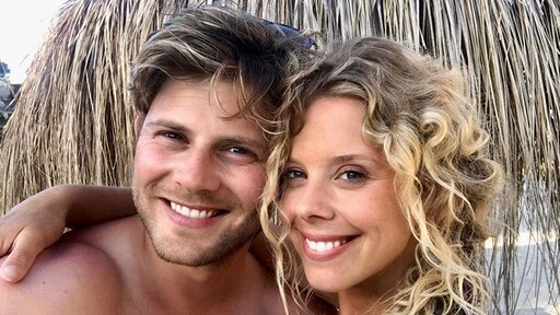 Tim Douwsma kondigt aan zoontje te krijgen