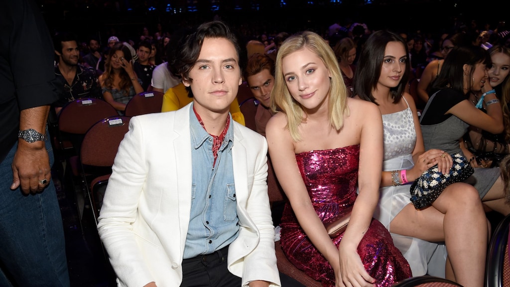 Lili Reinhart en Cole Sprouse reageren op break-up
