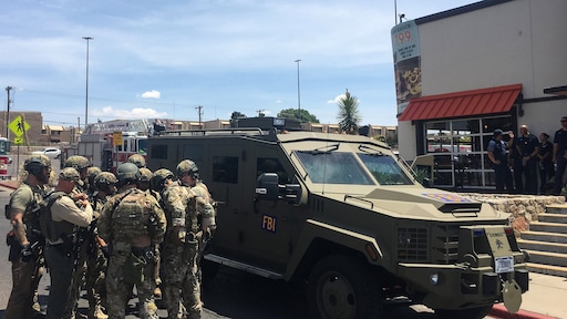 Meerdere doden bij schietpartij in winkelcentrum Texas, een verdachte opgepakt