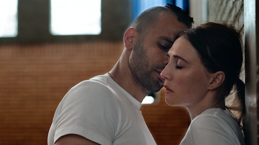 Carice van Houten schittert in nieuwe trailer Instinct