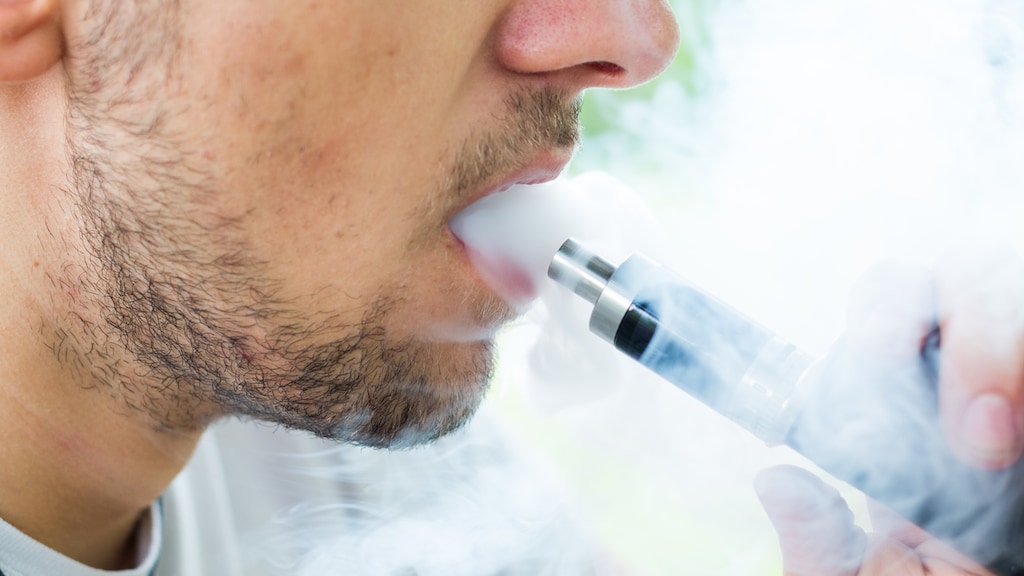 E-sigaret schadelijker dan gedacht: giftige en kankerverwekkende stoffen