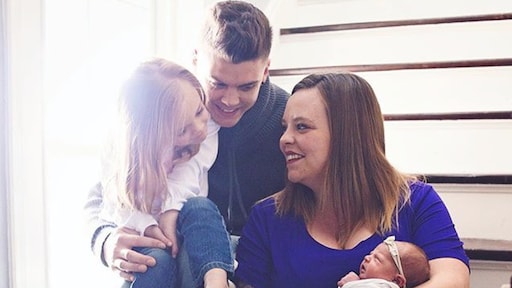 Teen Mom-Tyler en Catelynn herenigd met dochter Carly