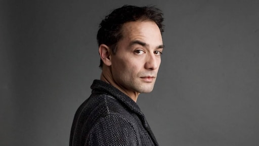 Gijs Naber wordt vervangen door déze acteur in Lazarus