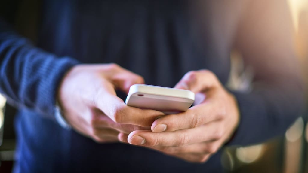 Kabinet gaat gevaarlijke phishing via nep-sms'jes aanpakken