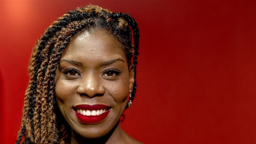 Actrice Imanuelle Grives moet nog een maand langer in cel blijven