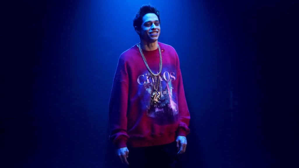 Pete Davidson gaat uit zijn plaat tegen filmende studenten