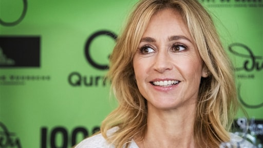 Wendy van Dijk verwelkomt nieuw familielid