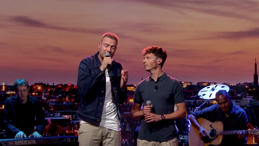 Lange Frans en Baas B steken Het Land Van in nieuw jasje