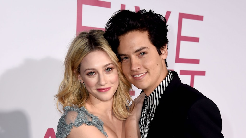 Lili Reinhart geeft duidelijkheid over relatie met Cole Sprouse