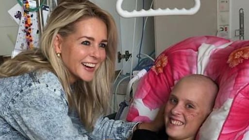 Lief: Chantal Janzen verrast zieke fan met bezoek