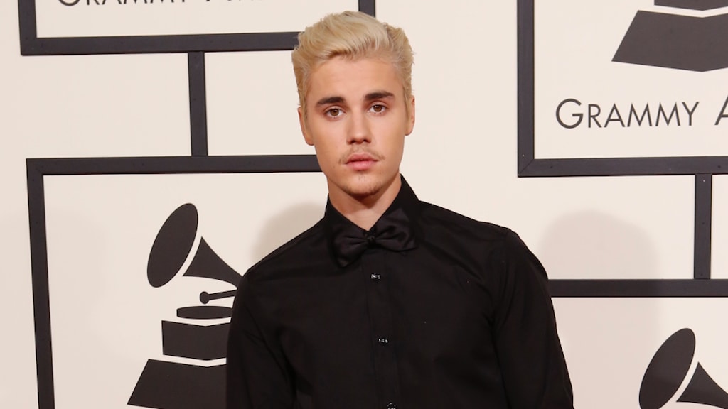 Justin Bieber in paniek en vraagt volgers om hulp