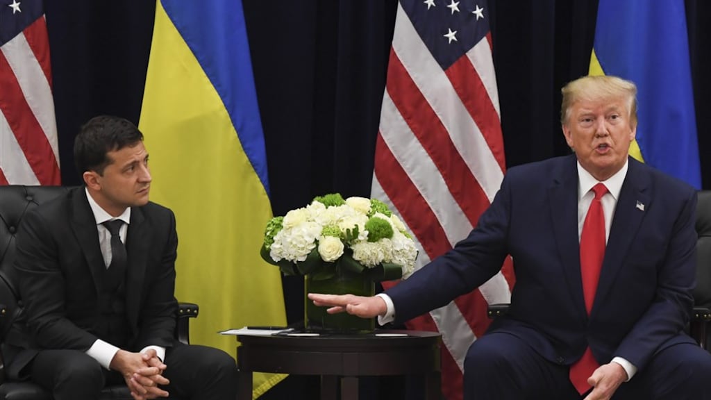 'Klokkenluider telefoongesprek Trump is CIA-agent'