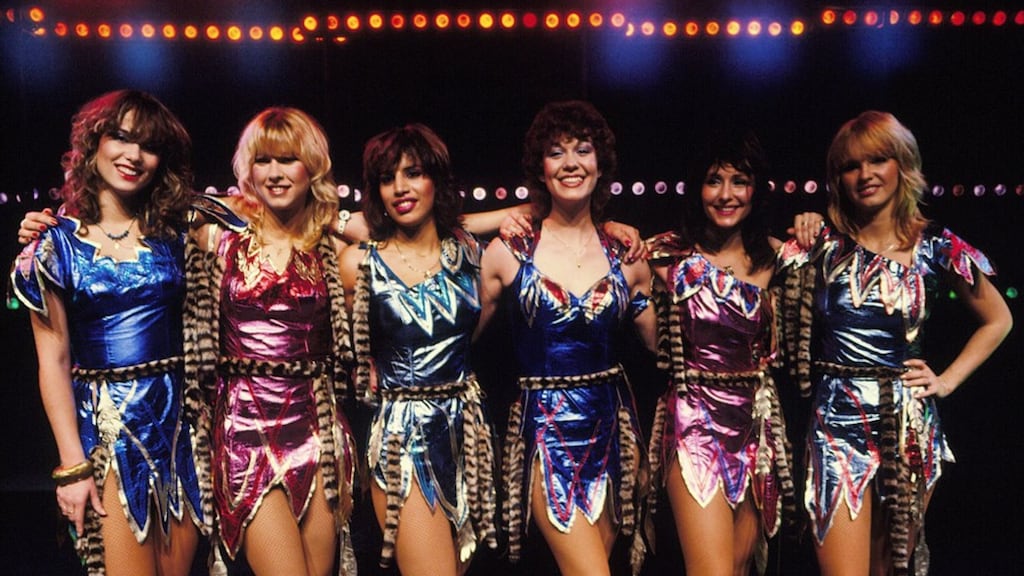 Angela Groothuizen hint op Dolly Dots-reünie