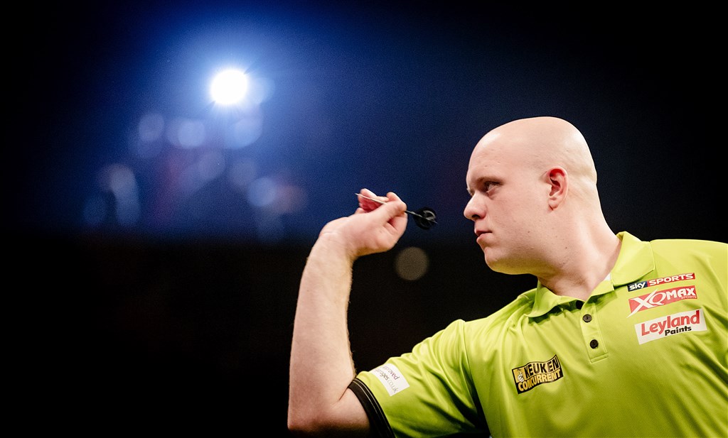 Darter Michael van Gerwen open over miskramen