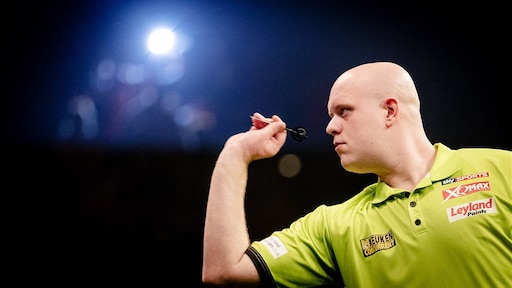Darter Michael van Gerwen open over miskramen
