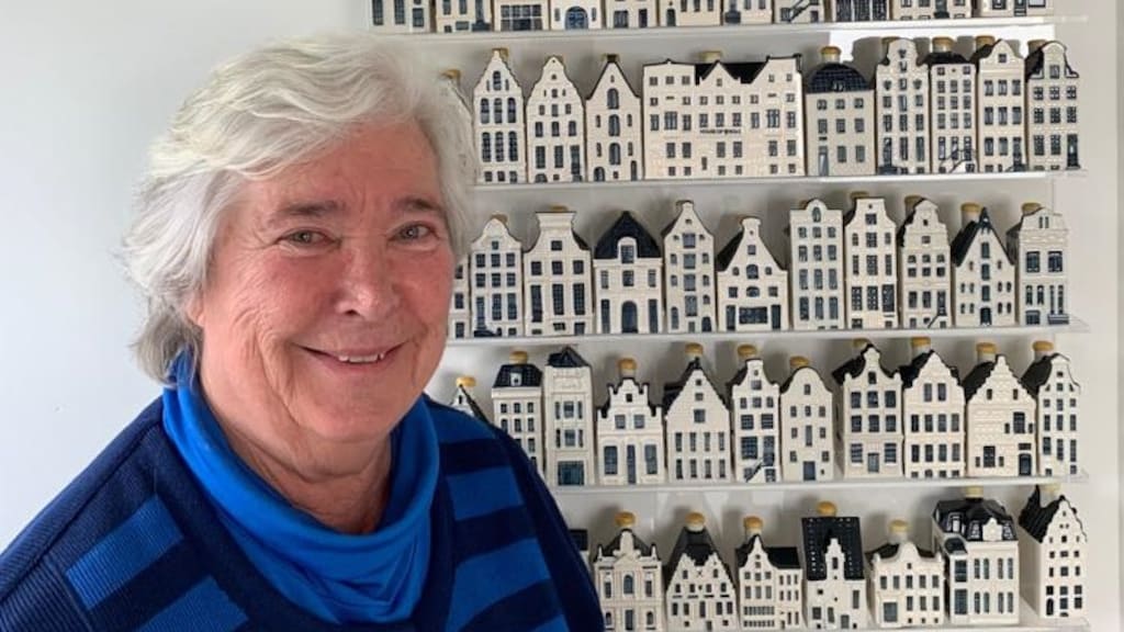 KLM onthult 100ste huisje en Elly vliegt er speciaal voor naar Canada