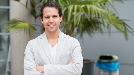 Victor Mids komt met vervolg op boek vol goocheltrucen