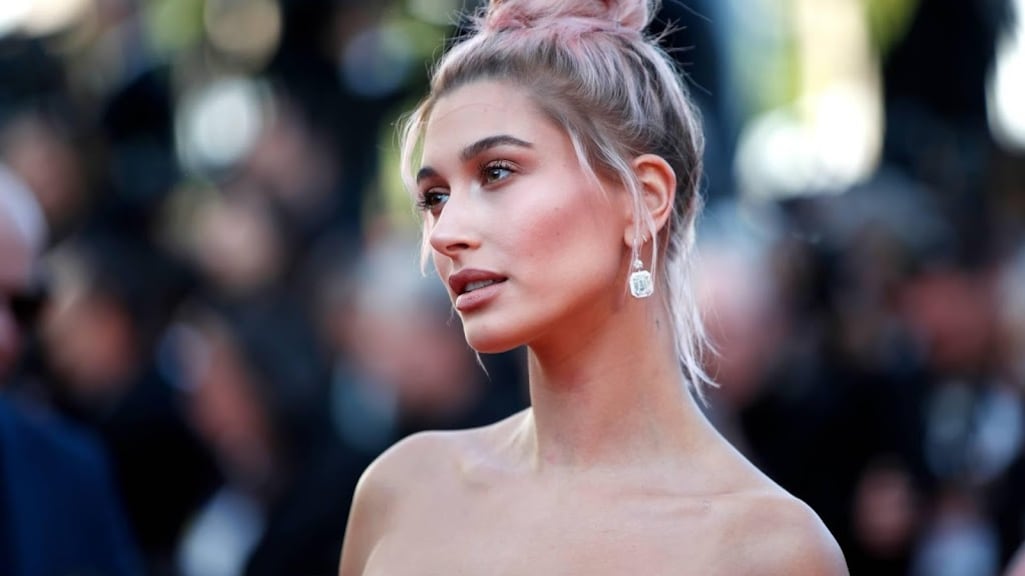 Hailey Bieber vindt zwangerschapsgeruchten irritant
