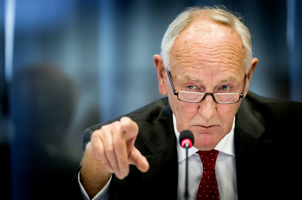 Alle hoop is gevestigd op puinruimer Remkes