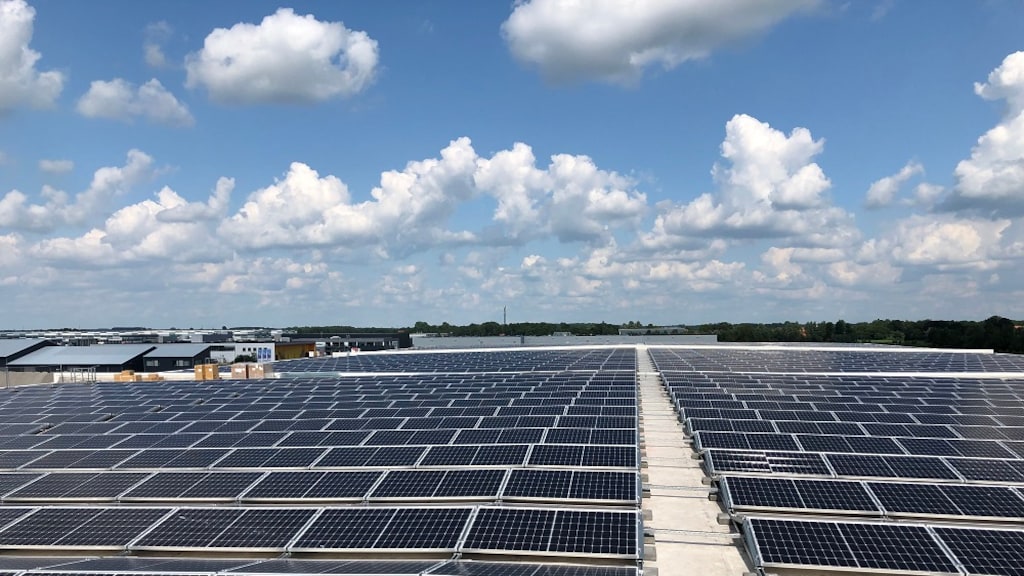 Mkb worstelt met zonne-energie: 'Veel bedrijfsdaken nog akelig leeg'