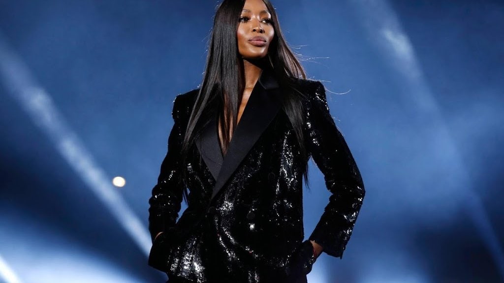 Naomi Campell werd door designer gevraagd om te vallen