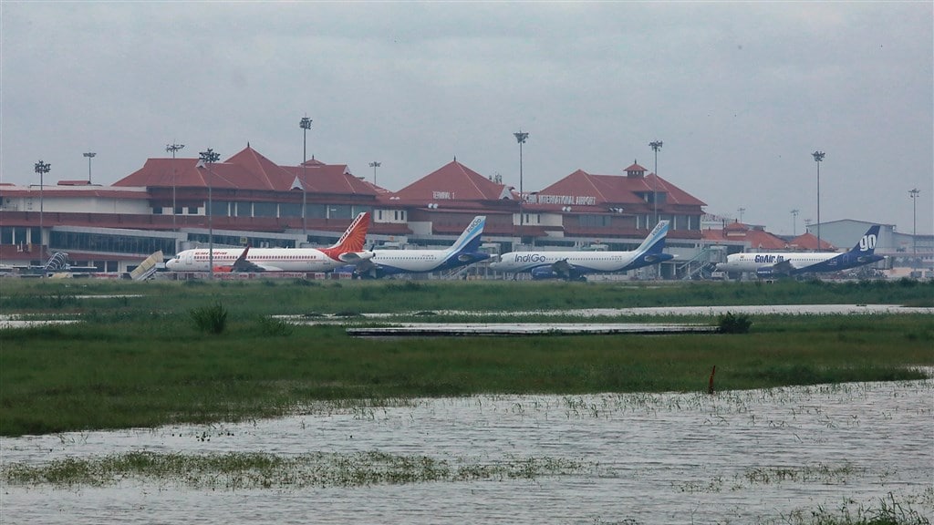 Het vliegveld van de stad Kochi, in de deelstaat Kerala, tijdens een overstroming eerder dit jaar.