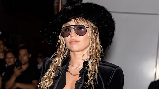 Miley Cyrus tongt met haar nieuwe lover op Instagram