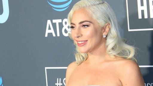 Lady Gaga brengt oud album opnieuw uit en schrap R. Kelly