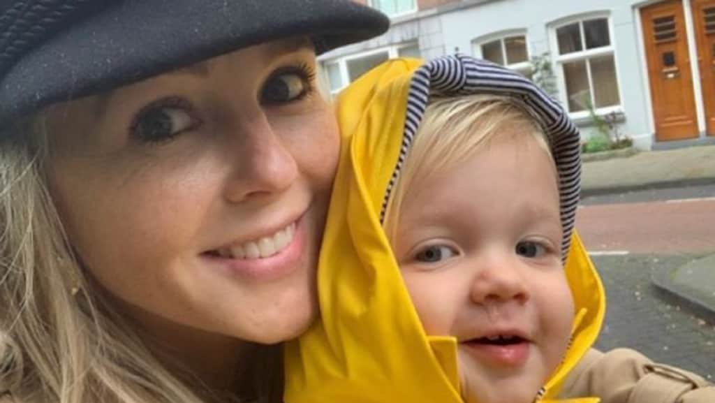 Chantal Janzens Bobby helemaal klaar voor de herfst