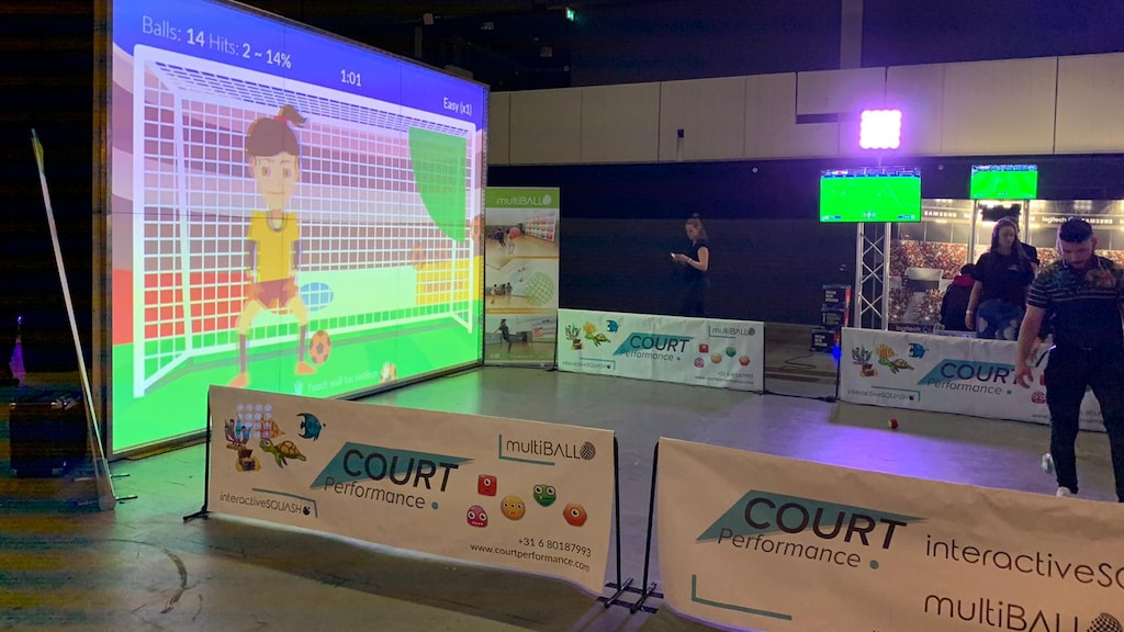 Interactief squashen tegen monsters moet ons in beweging brengen