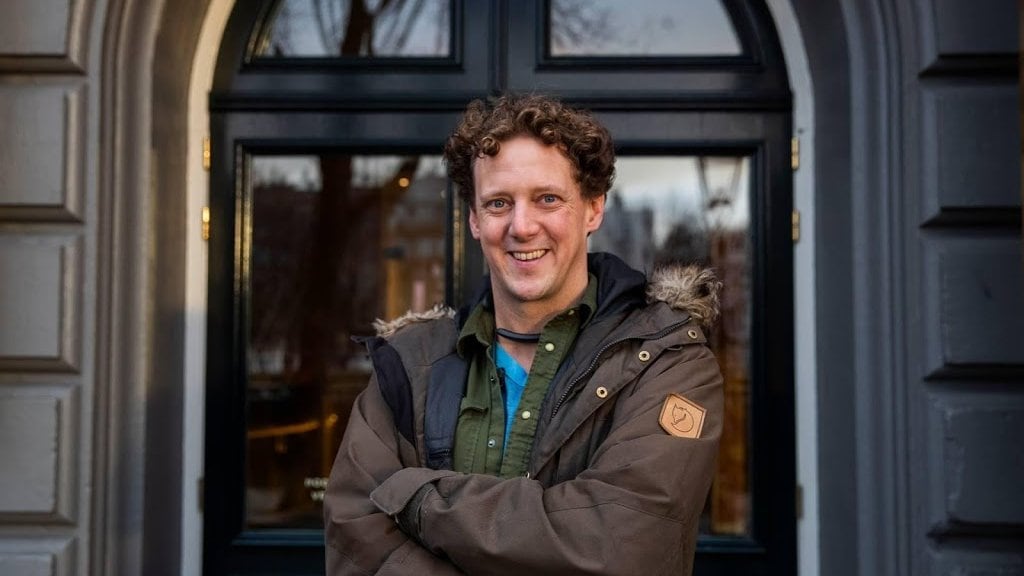 Jochem Myjer openhartig over ziekte dochtertje